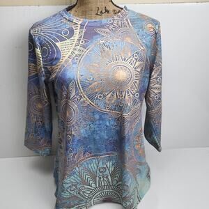 Women's 3/4 Sleeve Mysterious Floral Tribal Design Basic Everyday Shirt Size S